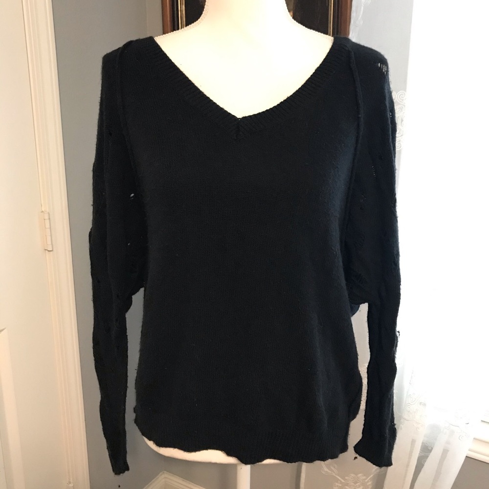 🌵Black buffalo david bitton sweater SZ M